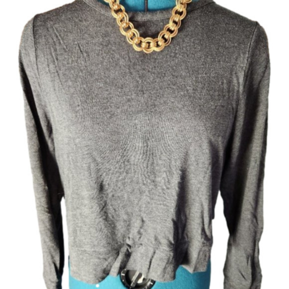 250. Madewell Grey Long-sleeved cropped Tee shirt M